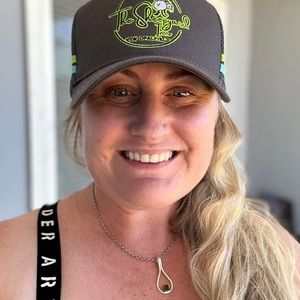 Meet your Posher, Amber